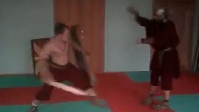 фалксмен убивает легионера. смотреть онлайн