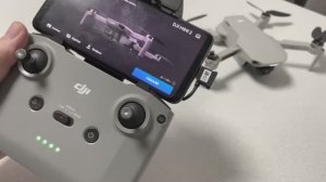 Квадрокоптер DJI Mini 2 Fly More Combo серый