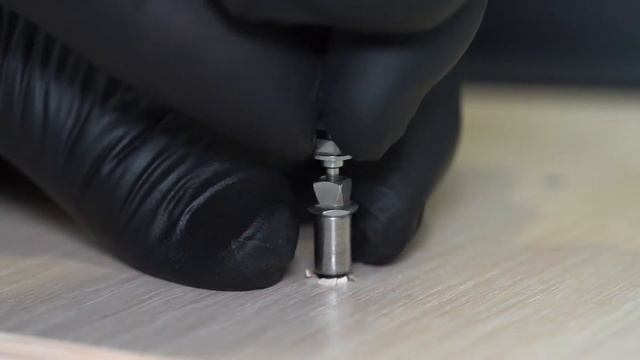 Тест прикручиваемого имплантоввода и импланта CORTEX 100 + ньютон смотреть онлайн