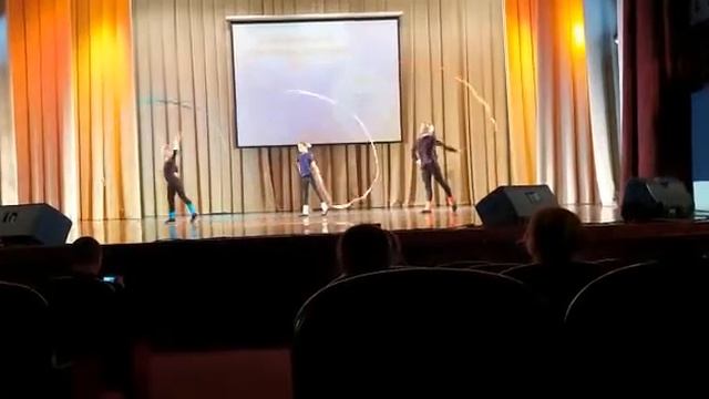 Танцевальное искусство современный коллектив Млечный Путь 9 12 лет Крылатые качели смотреть онлайн