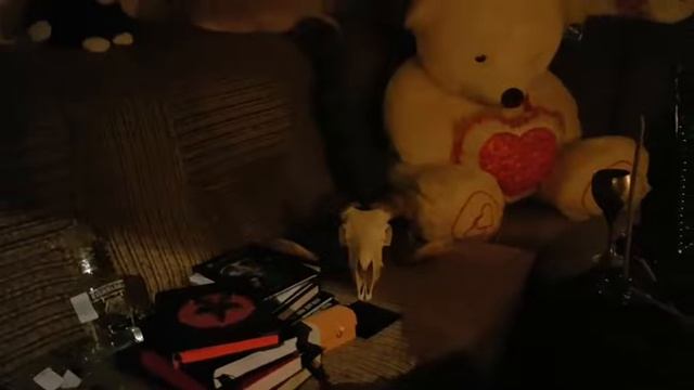 ОДИНЬ ДЕНЬ ИЗ ЖИЗНИ ВЕДЬМЫ ..ВЕДЬМИНА ИЗБА ИНГА ХОСРОЕВА.. смотреть онлайн