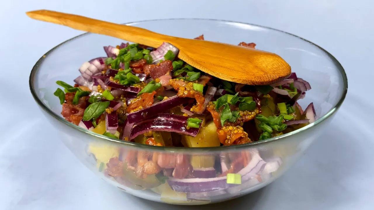 Знакомая из Германии НАУЧИЛА! Салат от которого НЕ ОТОРВАТЬСЯ! Вкусно, просто и очень сытно! смотреть онлайн