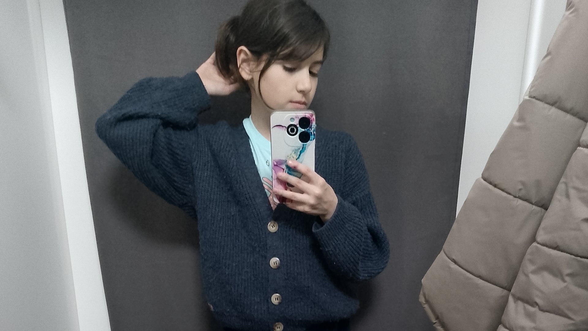 Live: Bella kid (Izabella) смотреть онлайн