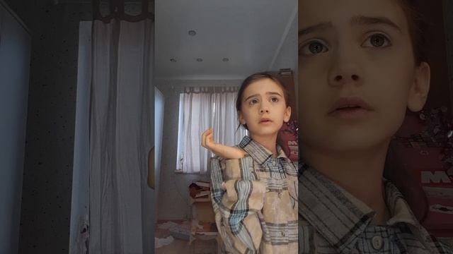 делаю мейк и переодеваюсь