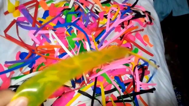 Pooping fun balloon with color full || outdoor balloons with satisfied смотреть онлайн