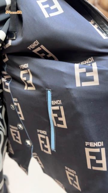 Кожаные куртки. Весна 2025 смотреть онлайн