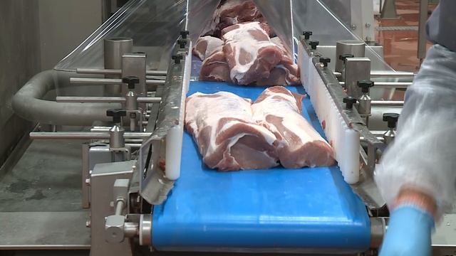 Оператор упаковочных машин отделения обвалки мяса и изготовления полуфабрикатов