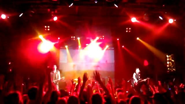 01_Скворцы Степанова Live Космонавт 4/09/2014 смотреть онлайн