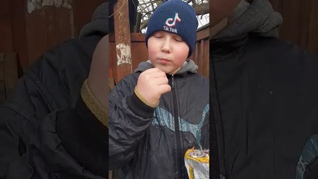 Крутий обзор на сухарики з водою😋 смотреть онлайн
