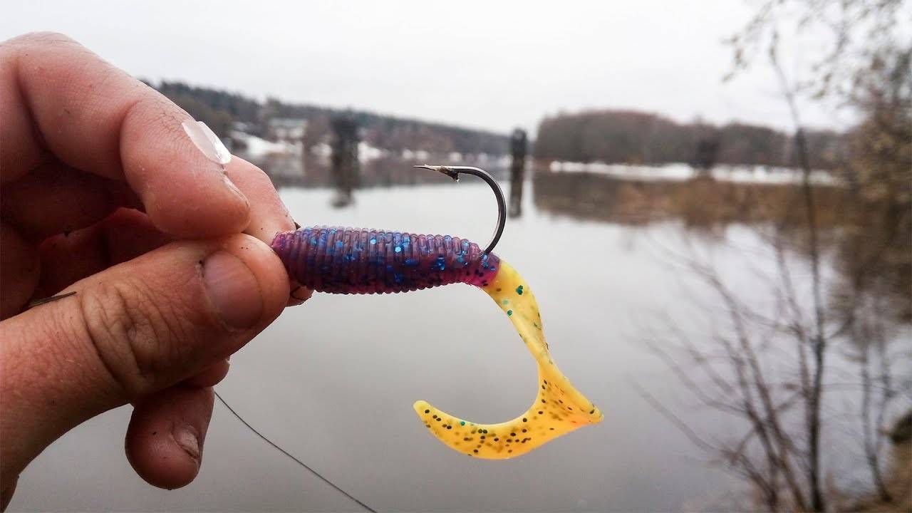 В сторонке от ТОЛПЫ, На ПАРТИЗАНИЛ в КУСТАХ судака. Рыбалка на спиннинг смотреть онлайн