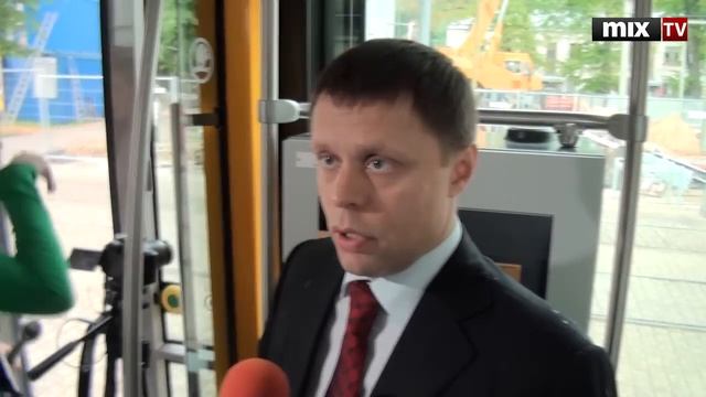 MIX TV: Презентация нового низкопольного трамвая смотреть онлайн
