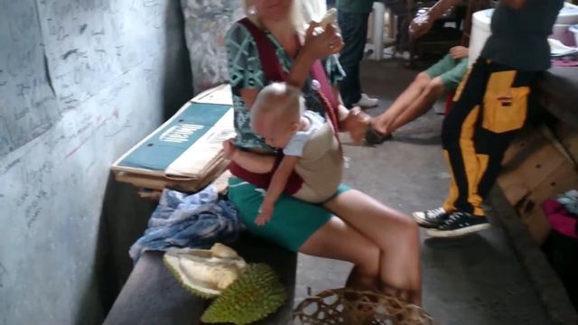 Лавка с Дурианами смотреть онлайн