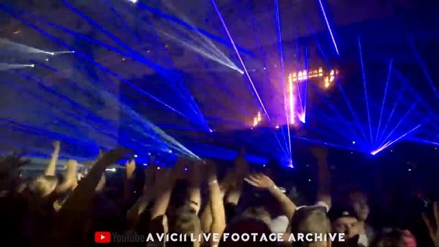Coldplay - A Sky Full Of Stars (Avicii Edit) full version live + new outro! смотреть онлайн