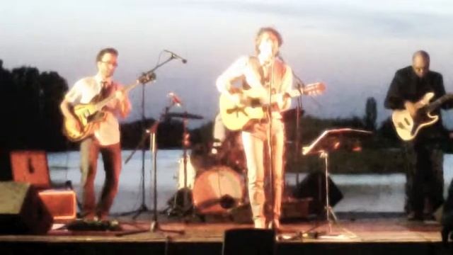 Stefano Dall'Osso & JAKARTA CAFE' - Bistrot Delle Rose.m4v