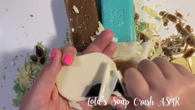 ASMR soap cutting! Dry Russian soaps, satisfying soap cutting 💚🐻🤍🧼 смотреть онлайн