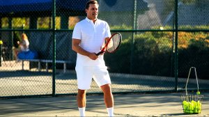 Друзья и соседи (1 сезон) — Русский трейлер (2025)