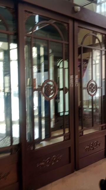 холл гостиницы Хилтон