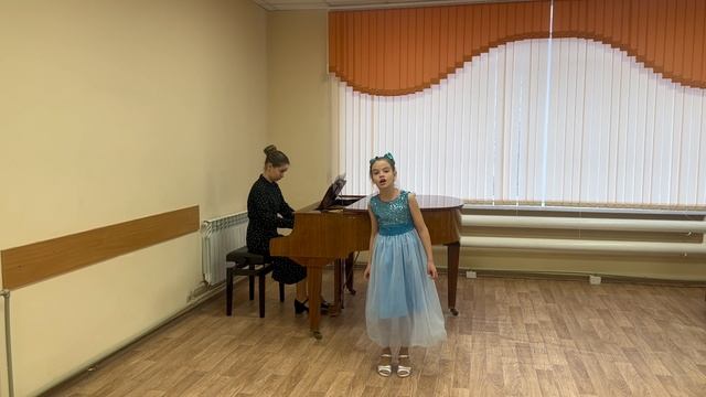 Щеголькова Милана
Музыка Т.Потапенко, слова И.Черницкой «Вот какая бабушка» смотреть онлайн