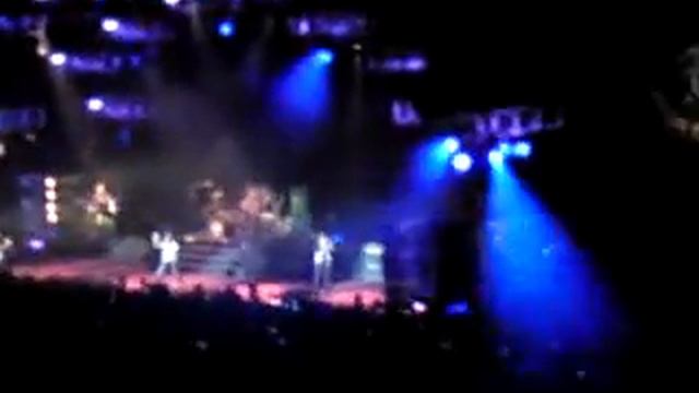 Rata Blanca live in Argentina- Magos, Espadas y Rosas- 4/06/2011 (LA BOCA DEL LOBO) смотреть онлайн