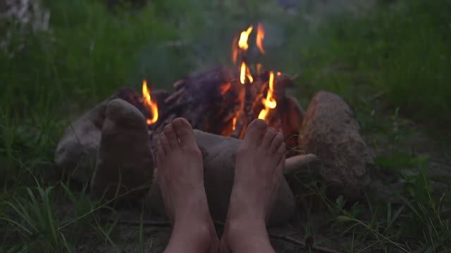 Один в горах / Ночь в палатке / Природа Казахстана #казахстан #природа смотреть онлайн