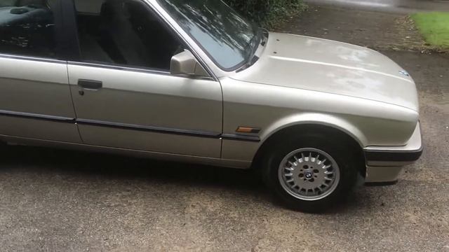 E30 318i BMW смотреть онлайн