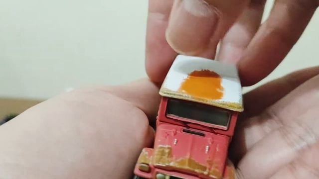Unboxing and Review Johny Lightning Toyota Landcruiser FJ40 Rusty Red смотреть онлайн