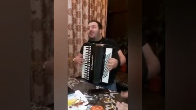 Магомед Хатаев. живая песня смотреть онлайн