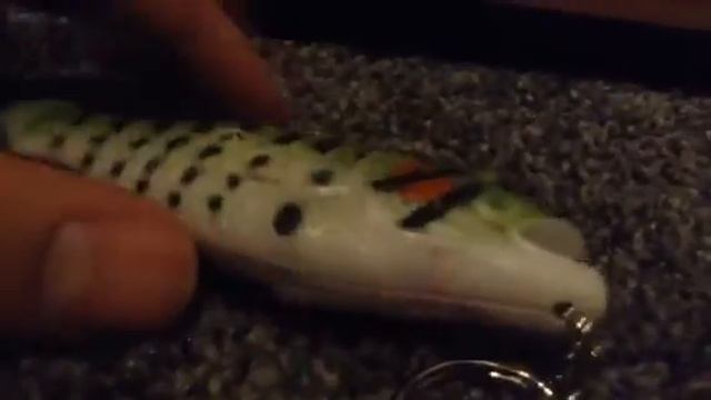 Rare knock off big mouth Billy Bass keychain смотреть онлайн