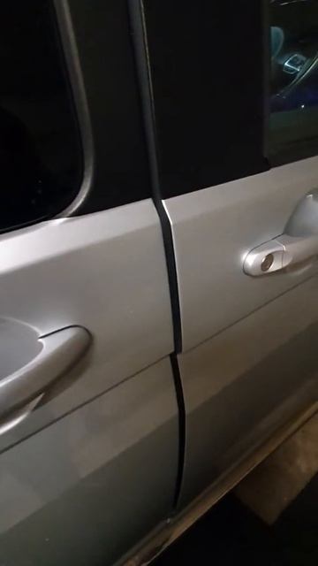 Volkswagen T5, T5.1,T6 Soft Close Front Doors. Установлен доводчик передних дверей.