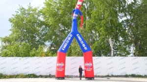 Аэромен высотой 10 метров от компании КвадроШоу Производство надувных фигур с логотипом и подсветко
