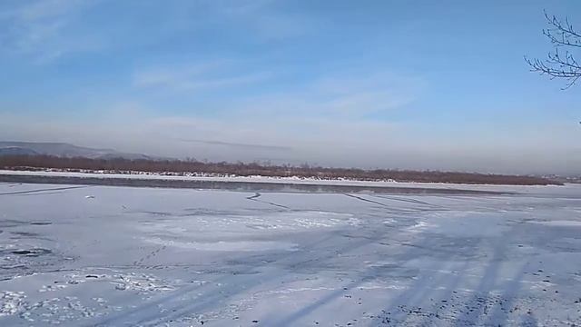 Лебеди, белые лебеди, вас не обнаружил я... смотреть онлайн