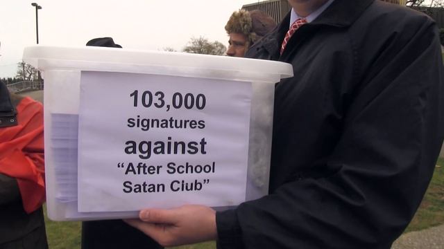 Protesting After School Satan Clubs in Tacoma, WA - America Needs Fatima смотреть онлайн