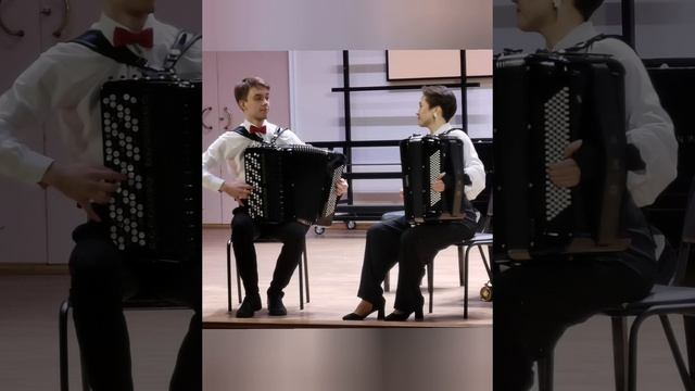 Фото с отчётного концерта народных инструментов . Авторское видео . смотреть онлайн