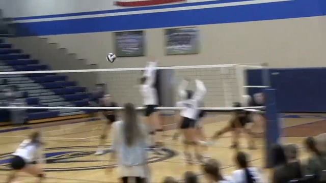 Clever Lady Jay Volleyball 2 - Hollister 0 смотреть онлайн
