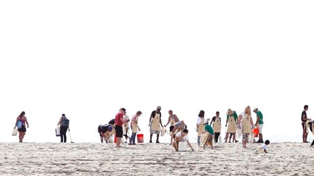 СОСЕДИ НЕ ПОНИМАЛИ ЗАЧЕМ К НИМ ПРИШЕЛ МАЛЬЧИК С МУСОРНЫМИ ПАКЕТАМИ! ПРИЧИНА РАСТРОГАЛА ИХ ДО СЛЕЗ! смотреть онлайн