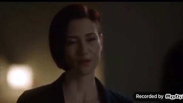 Supergirl 6x03 Alex ask kelly to move in scene смотреть онлайн