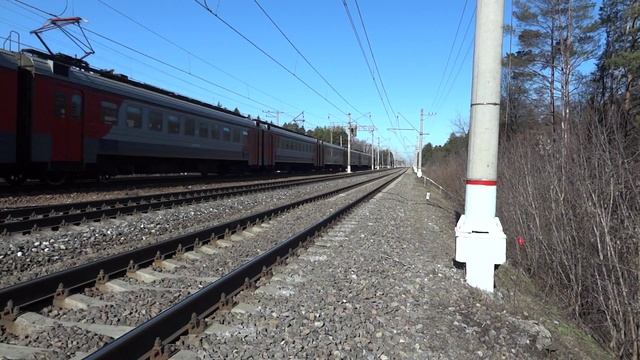 ЭД4М-0287 следует по перегону Быково-Раменское смотреть онлайн