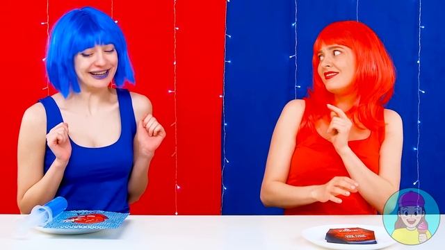 Розовая Еда Vs Голубая Еда Челлендж от TeenChallenge