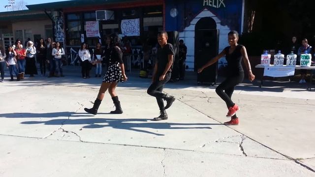Helix high school dance performance- choreographed by Jhalil mocha Blu King - Senior X : Beyoncé смотреть онлайн
