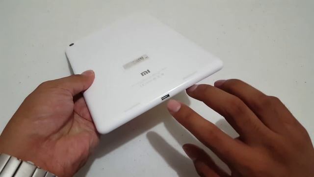 Xiaomi Mi Pad Unboxing and Initial Review смотреть онлайн