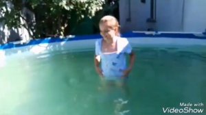 Мини Влог: Купаемся в бассейне