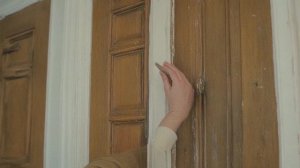 Как заменить наличники по периметру межкомнатных дверей