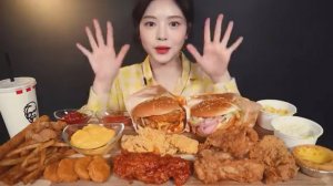 Корейский укус: Наггетсы Яичные тарты Настоящий звук KFC