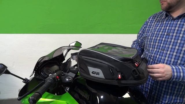 Istruzioni di Installazione Per Givi XS307 Borsa Serbatoio Set + Tanklock-Sistema Anello смотреть онлайн