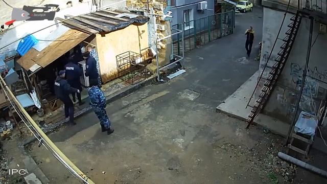 Одеса, Успенська, 17 Геннадій Коган і агентство безпеки Зевс смотреть онлайн