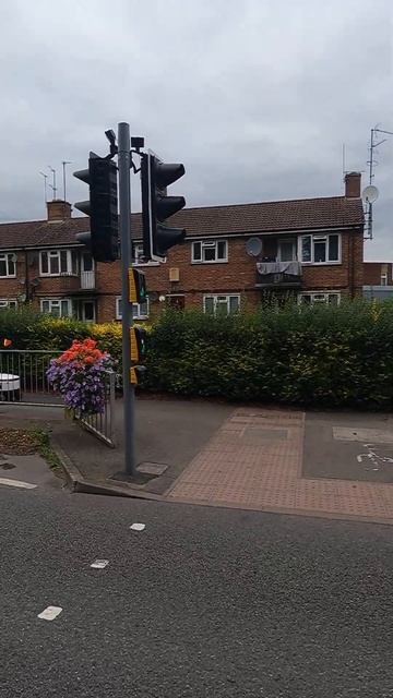 Northampton: Towcester Road A5123, PEEK Elite & Siemens Helios Traffic Lights Toucan Crossing смотреть онлайн