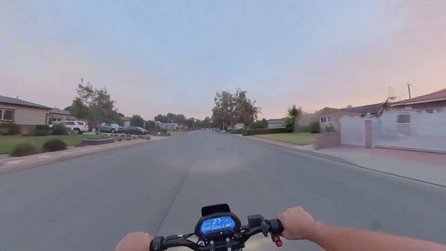 Onyx CTY 2 first impressions test run electric bike around the block motorbike moped ebike смотреть онлайн