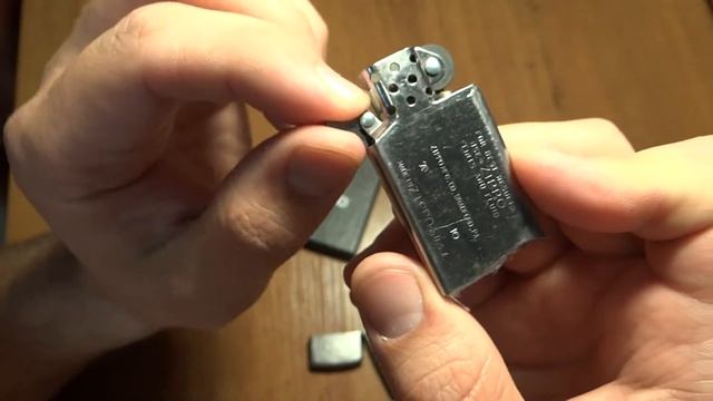 Zippo Slim street chrome смотреть онлайн