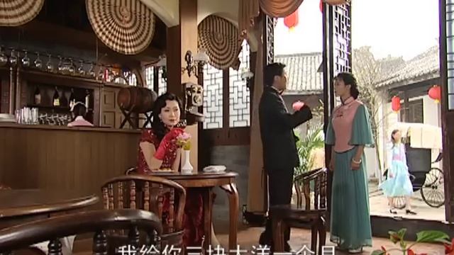 富家千金未婚先孕被父親發現，生下孩子後不得以賣笑為生，被人嫌棄離家出走 смотреть онлайн