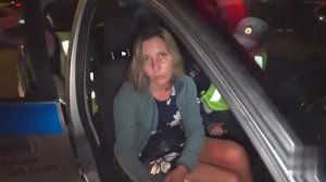 ЗАДЕРЖАНИЕ СИЛЬНО ПЬЯНОЙ ДЕВУШКИ ЗА РУЛЕМ